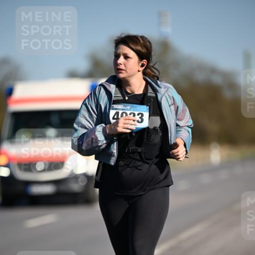 06.04.2025 - 44. Internationalen Wilhelmsburger Insellauf Dr. Thomas Lammeyer http://msf.ph/oto/7567543 06.04.2025 09:44:54 Laufen 4023 meine-sportfotos.de