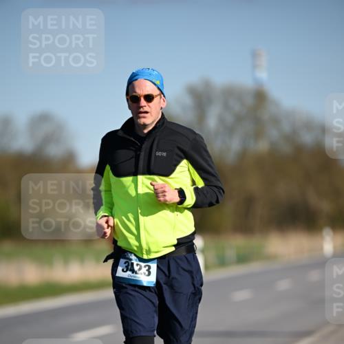 06.04.2025 - 44. Internationalen Wilhelmsburger Insellauf Dr. Thomas Lammeyer http://msf.ph/oto/7567672 06.04.2025 09:46:06 Laufen 3423 meine-sportfotos.de
