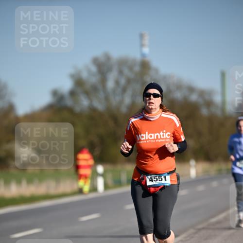 06.04.2025 - 44. Internationalen Wilhelmsburger Insellauf Dr. Thomas Lammeyer http://msf.ph/oto/7567689 06.04.2025 09:46:13 Laufen 4551 meine-sportfotos.de