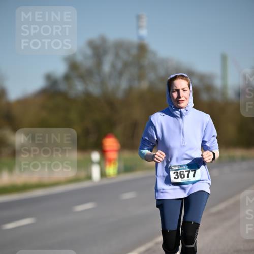 06.04.2025 - 44. Internationalen Wilhelmsburger Insellauf Dr. Thomas Lammeyer http://msf.ph/oto/7567742 06.04.2025 09:46:19 Laufen 3677 meine-sportfotos.de