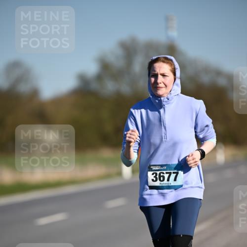 06.04.2025 - 44. Internationalen Wilhelmsburger Insellauf Dr. Thomas Lammeyer http://msf.ph/oto/7567763 06.04.2025 09:46:20 Laufen 3677 meine-sportfotos.de