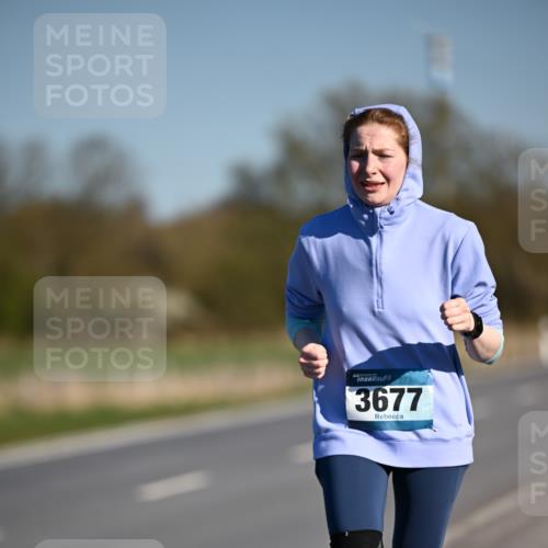 06.04.2025 - 44. Internationalen Wilhelmsburger Insellauf Dr. Thomas Lammeyer http://msf.ph/oto/7567771 06.04.2025 09:46:21 Laufen 3677 meine-sportfotos.de
