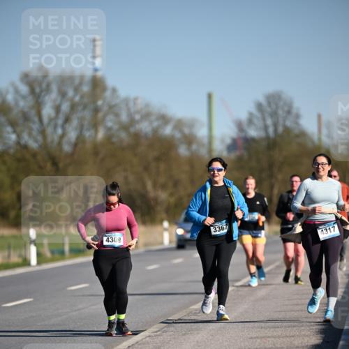06.04.2025 - 44. Internationalen Wilhelmsburger Insellauf Dr. Thomas Lammeyer http://msf.ph/oto/7567793 06.04.2025 09:46:54 Laufen 4309, 3367, 4317 meine-sportfotos.de