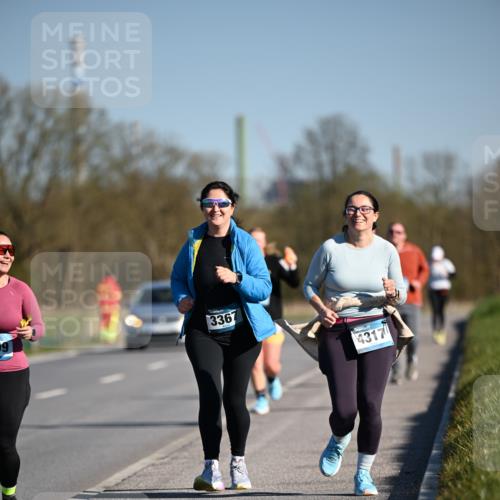 06.04.2025 - 44. Internationalen Wilhelmsburger Insellauf Dr. Thomas Lammeyer http://msf.ph/oto/7567812 06.04.2025 09:46:57 Laufen 3367, 4317 meine-sportfotos.de