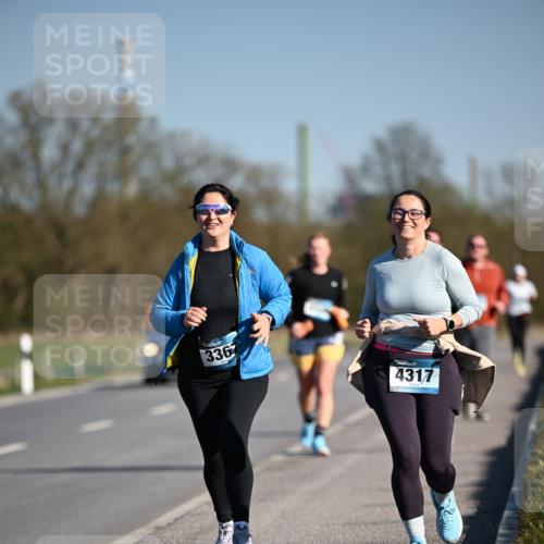 06.04.2025 - 44. Internationalen Wilhelmsburger Insellauf Dr. Thomas Lammeyer http://msf.ph/oto/7567827 06.04.2025 09:46:59 Laufen 3367, 4317 meine-sportfotos.de