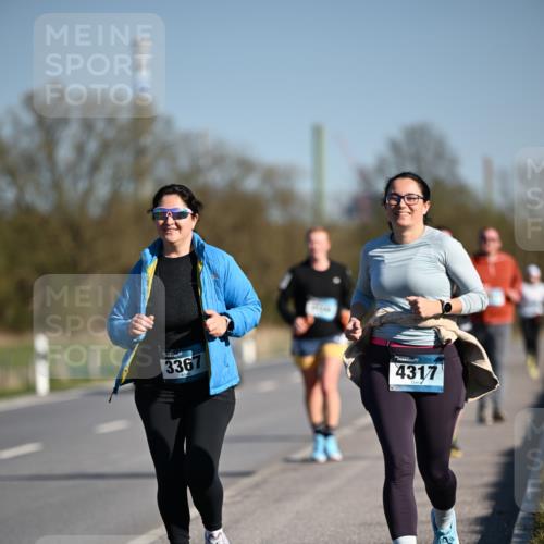 06.04.2025 - 44. Internationalen Wilhelmsburger Insellauf Dr. Thomas Lammeyer http://msf.ph/oto/7567840 06.04.2025 09:46:59 Laufen 3367, 4317 meine-sportfotos.de