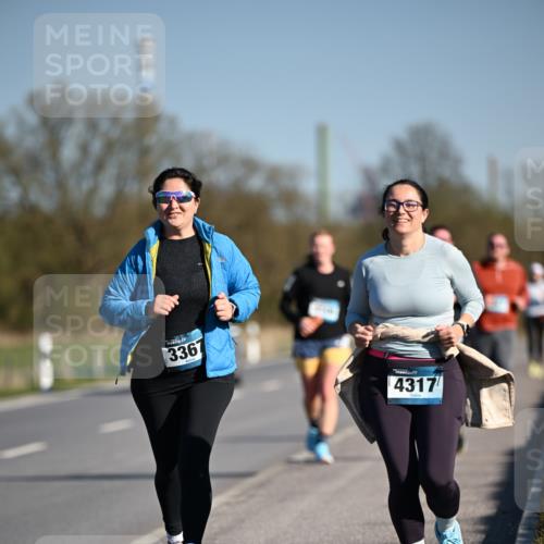 06.04.2025 - 44. Internationalen Wilhelmsburger Insellauf Dr. Thomas Lammeyer http://msf.ph/oto/7567842 06.04.2025 09:46:59 Laufen 3367, 4317 meine-sportfotos.de