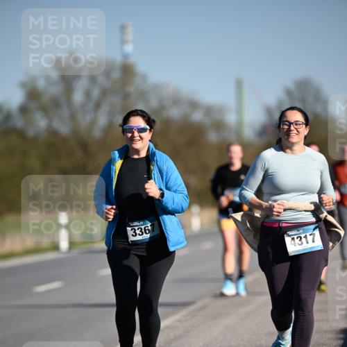 06.04.2025 - 44. Internationalen Wilhelmsburger Insellauf Dr. Thomas Lammeyer http://msf.ph/oto/7567848 06.04.2025 09:47:00 Laufen 3367, 4317 meine-sportfotos.de
