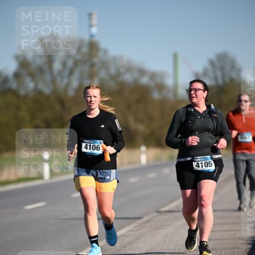 06.04.2025 - 44. Internationalen Wilhelmsburger Insellauf Dr. Thomas Lammeyer http://msf.ph/oto/7567904 06.04.2025 09:47:05 Laufen 4106, 4105 meine-sportfotos.de