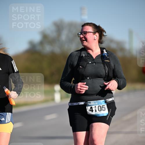06.04.2025 - 44. Internationalen Wilhelmsburger Insellauf Dr. Thomas Lammeyer http://msf.ph/oto/7567955 06.04.2025 09:47:09 Laufen 4105 meine-sportfotos.de