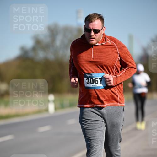 06.04.2025 - 44. Internationalen Wilhelmsburger Insellauf Dr. Thomas Lammeyer http://msf.ph/oto/7568054 06.04.2025 09:47:15 Laufen 3067 meine-sportfotos.de