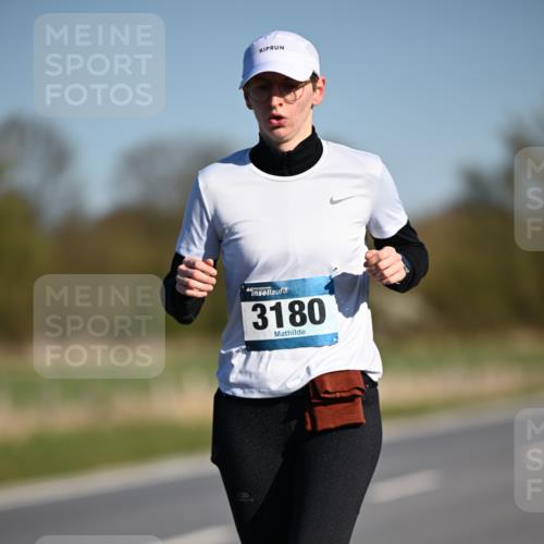 06.04.2025 - 44. Internationalen Wilhelmsburger Insellauf Dr. Thomas Lammeyer http://msf.ph/oto/7568106 06.04.2025 09:47:26 Laufen 3180 meine-sportfotos.de