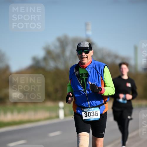 06.04.2025 - 44. Internationalen Wilhelmsburger Insellauf Dr. Thomas Lammeyer http://msf.ph/oto/7568161 06.04.2025 09:48:20 Laufen 3036 meine-sportfotos.de