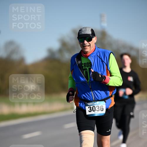 06.04.2025 - 44. Internationalen Wilhelmsburger Insellauf Dr. Thomas Lammeyer http://msf.ph/oto/7568181 06.04.2025 09:48:21 Laufen 3036 meine-sportfotos.de