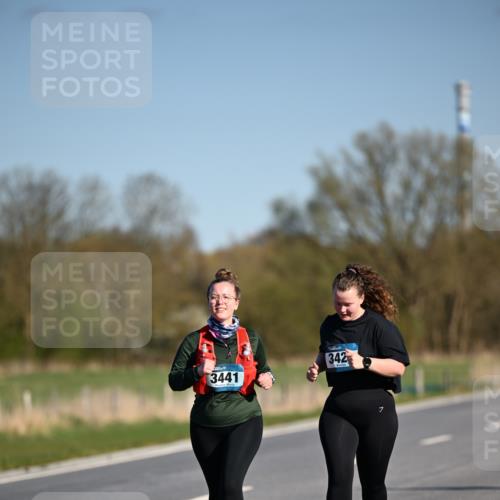 06.04.2025 - 44. Internationalen Wilhelmsburger Insellauf Dr. Thomas Lammeyer http://msf.ph/oto/7568388 06.04.2025 09:49:26 Laufen 3441, 342 meine-sportfotos.de