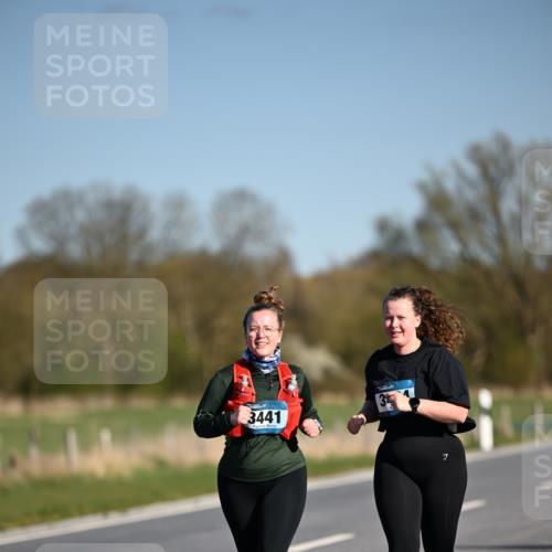 06.04.2025 - 44. Internationalen Wilhelmsburger Insellauf Dr. Thomas Lammeyer http://msf.ph/oto/7568408 06.04.2025 09:49:27 Laufen 3441, 7 meine-sportfotos.de