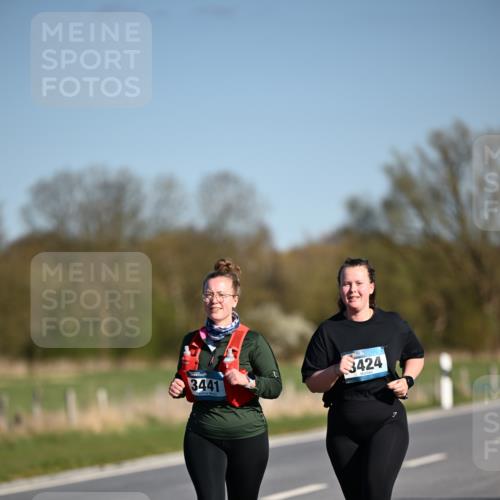 06.04.2025 - 44. Internationalen Wilhelmsburger Insellauf Dr. Thomas Lammeyer http://msf.ph/oto/7568413 06.04.2025 09:49:27 Laufen 3441, 3424 meine-sportfotos.de