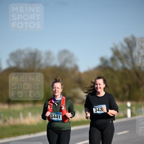 06.04.2025 - 44. Internationalen Wilhelmsburger Insellauf Dr. Thomas Lammeyer http://msf.ph/oto/7568419 06.04.2025 09:49:27 Laufen 3441, 342 meine-sportfotos.de
