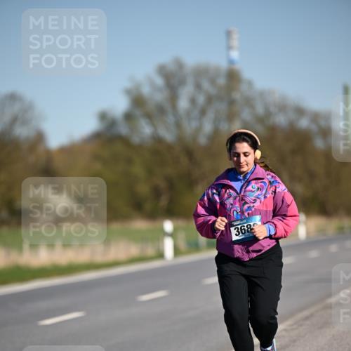 06.04.2025 - 44. Internationalen Wilhelmsburger Insellauf Dr. Thomas Lammeyer http://msf.ph/oto/7568577 06.04.2025 09:49:39 Laufen 368 meine-sportfotos.de