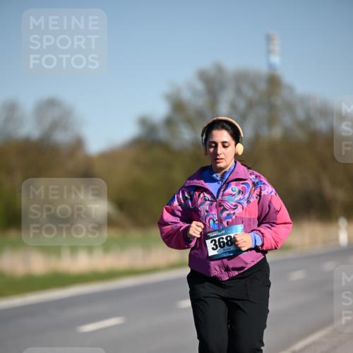 06.04.2025 - 44. Internationalen Wilhelmsburger Insellauf Dr. Thomas Lammeyer http://msf.ph/oto/7568618 06.04.2025 09:49:40 Laufen 368 meine-sportfotos.de