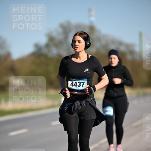 06.04.2025 - 44. Internationalen Wilhelmsburger Insellauf Dr. Thomas Lammeyer http://msf.ph/oto/7568654 06.04.2025 09:49:56 Laufen 4437 meine-sportfotos.de