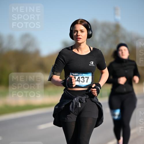 06.04.2025 - 44. Internationalen Wilhelmsburger Insellauf Dr. Thomas Lammeyer http://msf.ph/oto/7568687 06.04.2025 09:49:57 Laufen 437 meine-sportfotos.de