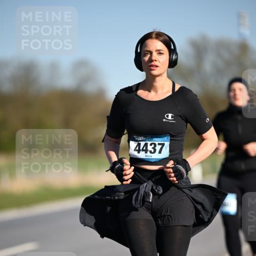 06.04.2025 - 44. Internationalen Wilhelmsburger Insellauf Dr. Thomas Lammeyer http://msf.ph/oto/7568698 06.04.2025 09:49:57 Laufen 4437 meine-sportfotos.de