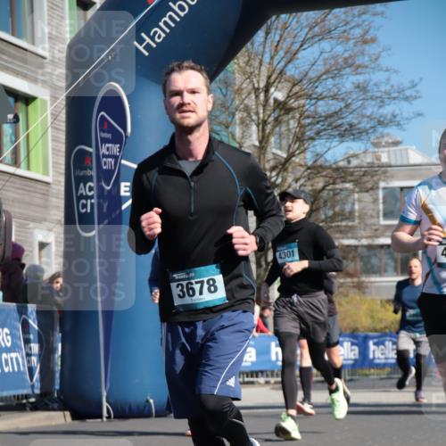 06.04.2025 - 44. Internationalen Wilhelmsburger Insellauf A. Gomolzig http://msf.ph/oto/7571818 06.04.2025 10:45:33 Ziel 3052, 3218, 3678, 3866, 3873, 3978, 4063, 4100, 4194, 4301, 4302, 4352, 4565, 5003 meine-sportfotos.de