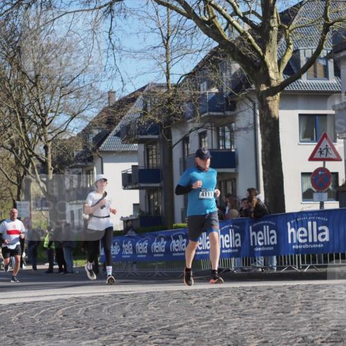 06.04.2025 - 44. Internationalen Wilhelmsburger Insellauf Luisa Fischer http://msf.ph/oto/7571999 06.04.2025 10:41:04 Ziel 4111 meine-sportfotos.de