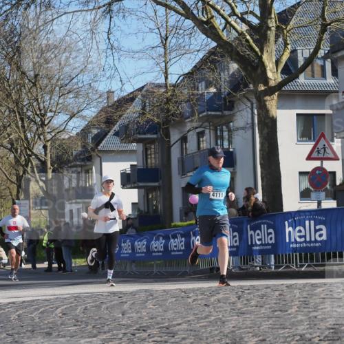 06.04.2025 - 44. Internationalen Wilhelmsburger Insellauf Luisa Fischer http://msf.ph/oto/7572008 06.04.2025 10:41:04 Ziel 4111 meine-sportfotos.de