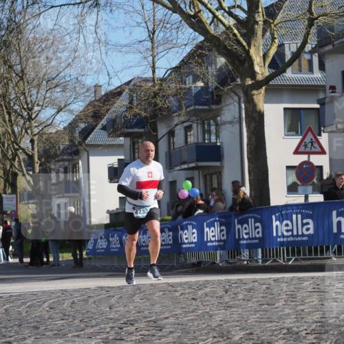 06.04.2025 - 44. Internationalen Wilhelmsburger Insellauf Luisa Fischer http://msf.ph/oto/7572052 06.04.2025 10:41:07 Ziel 4594, 4233 meine-sportfotos.de