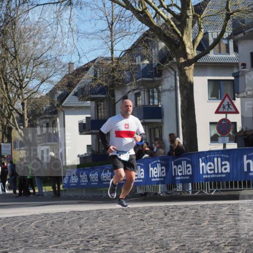 06.04.2025 - 44. Internationalen Wilhelmsburger Insellauf Luisa Fischer http://msf.ph/oto/7572073 06.04.2025 10:41:07 Ziel  meine-sportfotos.de