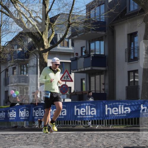 06.04.2025 - 44. Internationalen Wilhelmsburger Insellauf Luisa Fischer http://msf.ph/oto/7572234 06.04.2025 10:41:13 Ziel 208 meine-sportfotos.de