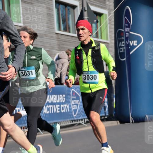 06.04.2025 - 44. Internationalen Wilhelmsburger Insellauf A. Gomolzig http://msf.ph/oto/7572318 06.04.2025 10:44:31 Ziel 3030, 3031, 3279, 3518, 3982, 4025, 4304, 4371, 4372, 4405, 4549, 5087, 5088 meine-sportfotos.de