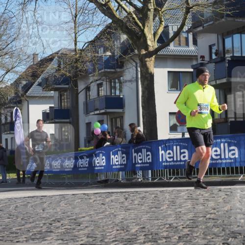06.04.2025 - 44. Internationalen Wilhelmsburger Insellauf Luisa Fischer http://msf.ph/oto/7572355 06.04.2025 10:41:17 Ziel 1713, 4078, 3960 meine-sportfotos.de