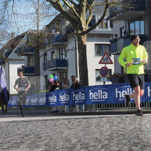 06.04.2025 - 44. Internationalen Wilhelmsburger Insellauf Luisa Fischer http://msf.ph/oto/7572379 06.04.2025 10:41:17 Ziel 13, 4078, 3960 meine-sportfotos.de