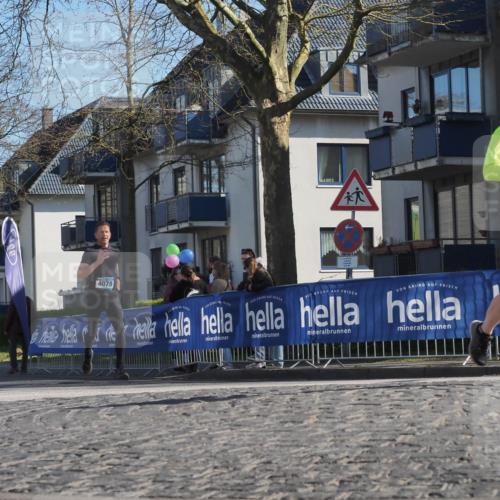 06.04.2025 - 44. Internationalen Wilhelmsburger Insellauf Luisa Fischer http://msf.ph/oto/7572400 06.04.2025 10:41:17 Ziel 4078, 3960 meine-sportfotos.de