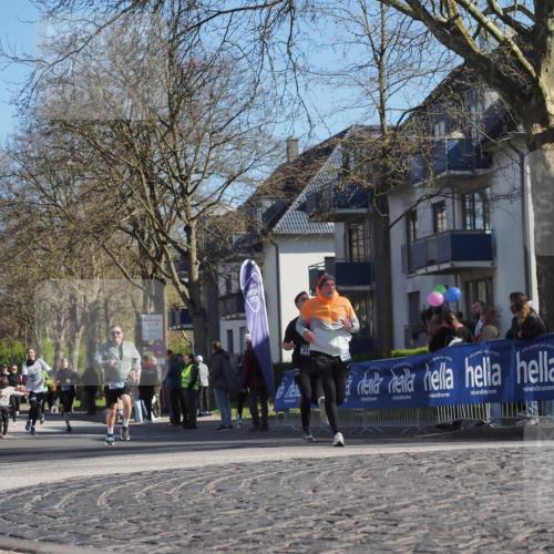 06.04.2025 - 44. Internationalen Wilhelmsburger Insellauf Luisa Fischer http://msf.ph/oto/7572583 06.04.2025 10:41:22 Ziel 3975, 13, 6, 31 meine-sportfotos.de