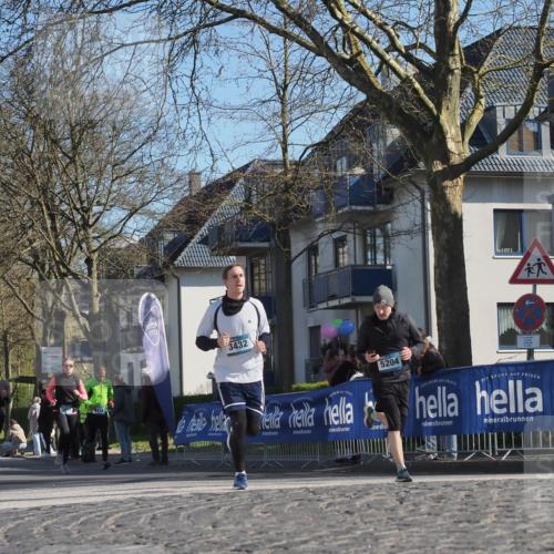 06.04.2025 - 44. Internationalen Wilhelmsburger Insellauf Luisa Fischer http://msf.ph/oto/7572966 06.04.2025 10:41:27 Ziel 2017, 13, 3432, 5204 meine-sportfotos.de