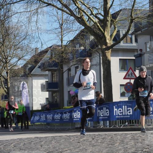 06.04.2025 - 44. Internationalen Wilhelmsburger Insellauf Luisa Fischer http://msf.ph/oto/7573026 06.04.2025 10:41:28 Ziel 13, 3432, 891, 4412, 5204 meine-sportfotos.de