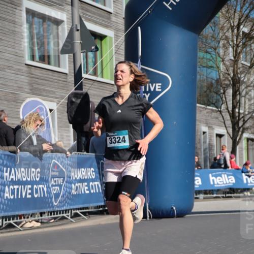 06.04.2025 - 44. Internationalen Wilhelmsburger Insellauf A. Gomolzig http://msf.ph/oto/7573161 06.04.2025 10:42:57 Ziel 3307, 3324, 4002, 4399, 4487 meine-sportfotos.de