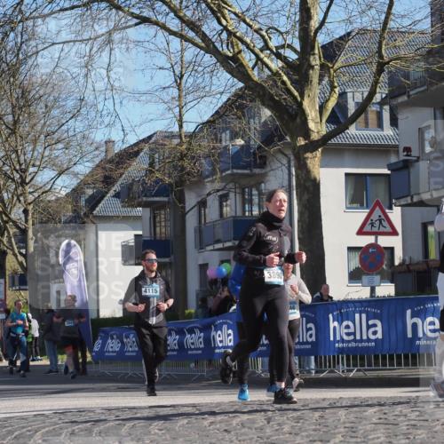 06.04.2025 - 44. Internationalen Wilhelmsburger Insellauf Luisa Fischer http://msf.ph/oto/7573185 06.04.2025 10:41:35 Ziel 4566, 33, 3941, 4115, 16, 3890, 46, 4607 meine-sportfotos.de