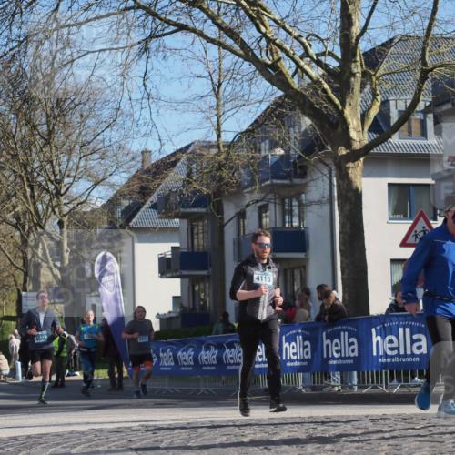 06.04.2025 - 44. Internationalen Wilhelmsburger Insellauf Luisa Fischer http://msf.ph/oto/7573242 06.04.2025 10:41:35 Ziel 4566, 4115, 446, 330, 3941, 3890 meine-sportfotos.de