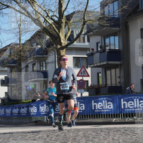 06.04.2025 - 44. Internationalen Wilhelmsburger Insellauf Luisa Fischer http://msf.ph/oto/7573403 06.04.2025 10:41:39 Ziel 33, 4566, 4566, 41 meine-sportfotos.de