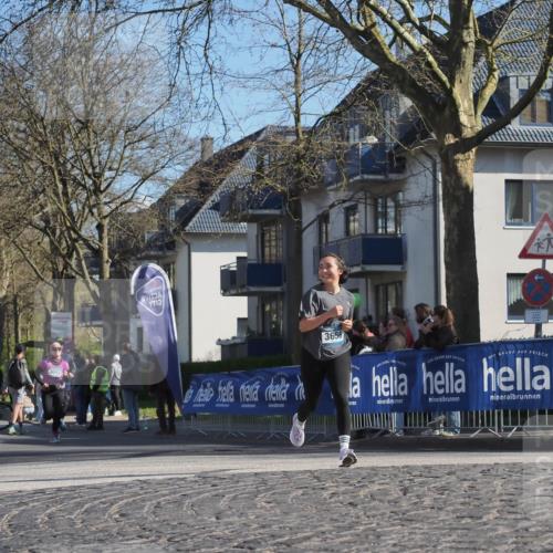 06.04.2025 - 44. Internationalen Wilhelmsburger Insellauf Luisa Fischer http://msf.ph/oto/7573514 06.04.2025 10:41:45 Ziel 3093, 3656 meine-sportfotos.de