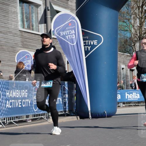 06.04.2025 - 44. Internationalen Wilhelmsburger Insellauf A. Gomolzig http://msf.ph/oto/7573909 06.04.2025 10:41:39 Ziel 3017, 3432, 3446, 3830, 3890, 3891, 4115, 4412, 4607, 5204 meine-sportfotos.de