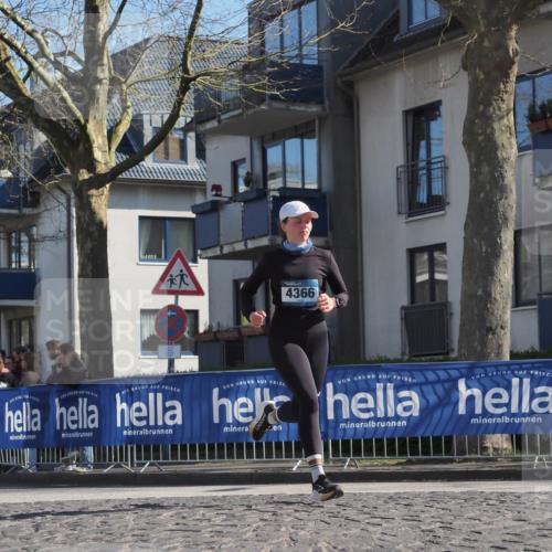 06.04.2025 - 44. Internationalen Wilhelmsburger Insellauf Luisa Fischer http://msf.ph/oto/7574015 06.04.2025 10:41:58 Ziel 4366 meine-sportfotos.de