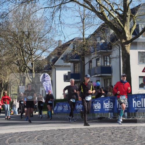 06.04.2025 - 44. Internationalen Wilhelmsburger Insellauf Luisa Fischer http://msf.ph/oto/7574091 06.04.2025 10:42:01 Ziel 362, 4130, 3701, 4350, 761, 4581, 5111 meine-sportfotos.de