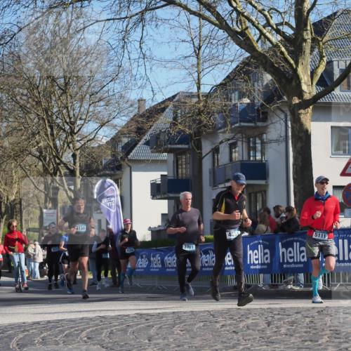06.04.2025 - 44. Internationalen Wilhelmsburger Insellauf Luisa Fischer http://msf.ph/oto/7574111 06.04.2025 10:42:02 Ziel 3629, 4130, 4350, 3761, 458, 5111 meine-sportfotos.de