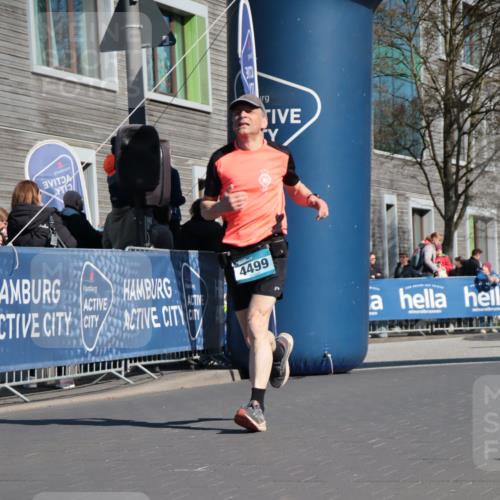 06.04.2025 - 44. Internationalen Wilhelmsburger Insellauf A. Gomolzig http://msf.ph/oto/7574154 06.04.2025 10:41:10 Ziel 3390, 3635, 4011, 4069, 4111, 4233, 4481, 4499 meine-sportfotos.de